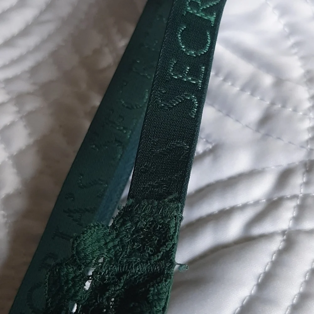 Victoria's Secret bra. Corsett lace. Size 36C.  Dark green.  Adjustable … - Picture 6 of 15